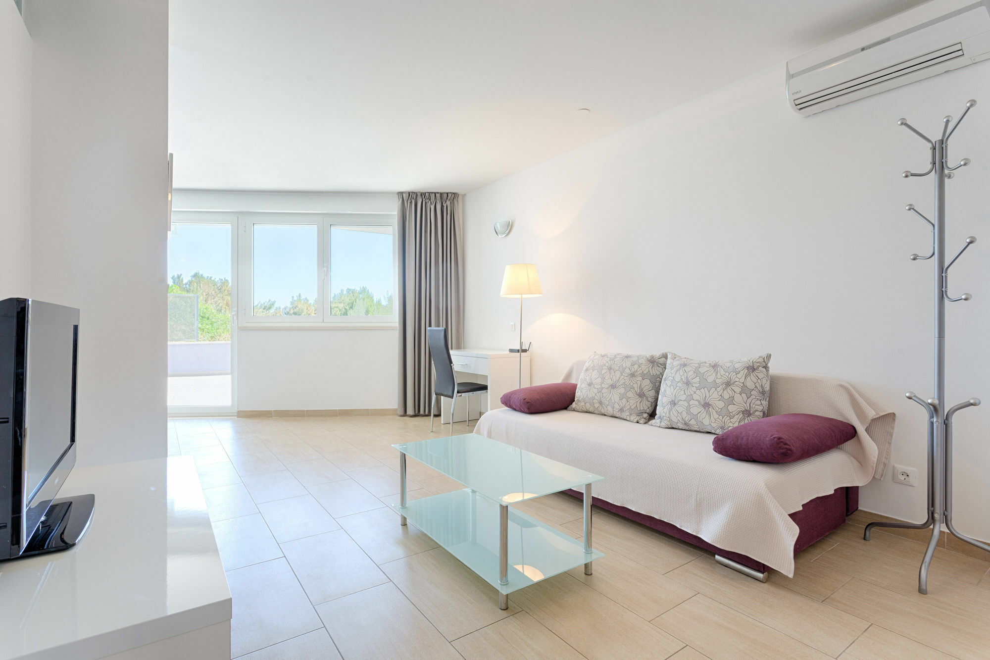 Adriatic Queen Rooms & Apartments Сплит Екстериор снимка